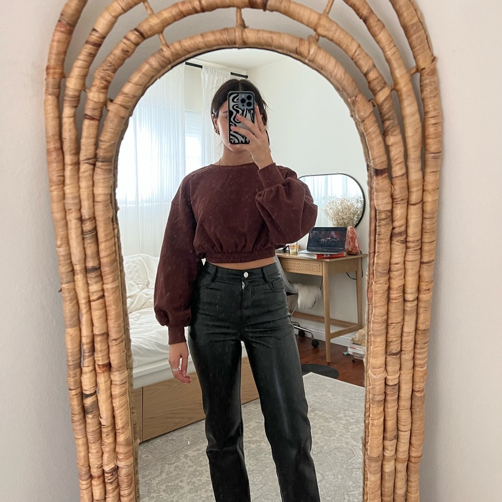 Zara Cropped Sweatshirt
